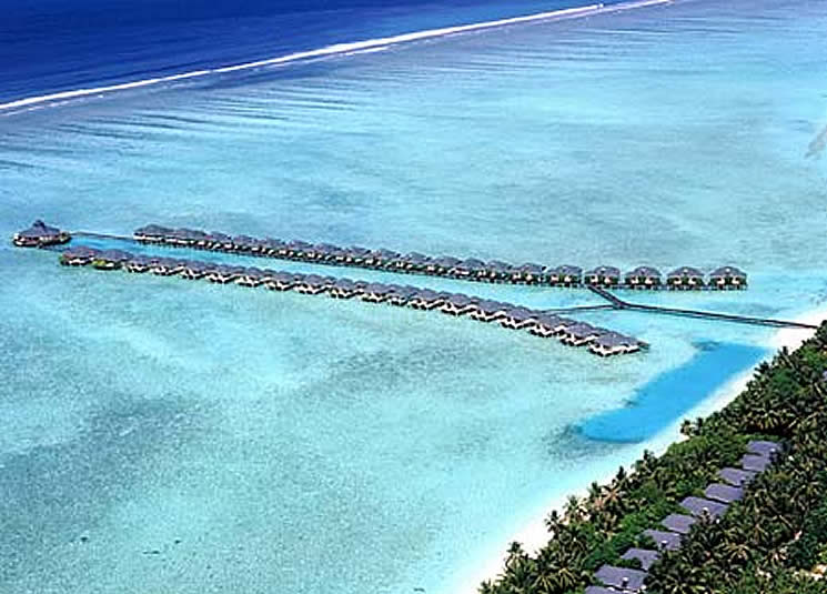 Paradise Island water Villa set up Maldives